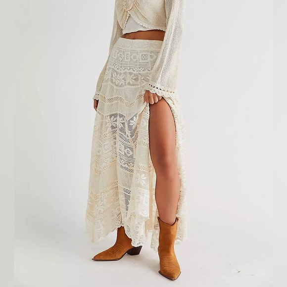 Rare NWT Free People Tofu Rebel Crochet Bohemian Maxi Skirt Size Medium